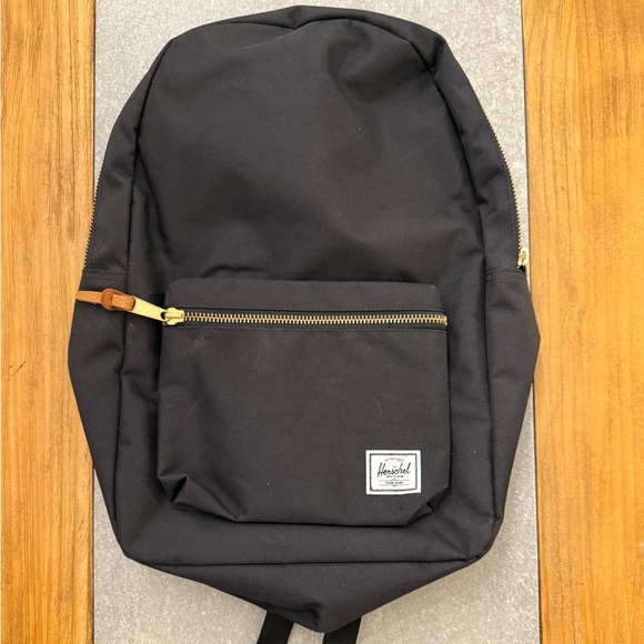 Herschel Supply Company Classic Black Backpack Red White Pinstripe Lining NWOT - Picture 2 of 11